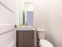 Powder room - 