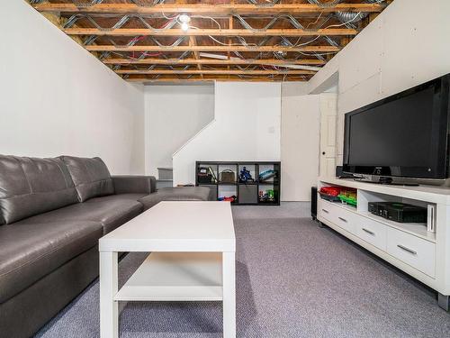 Family room - 253 Av. Du Plateau, Donnacona, QC - Indoor Photo Showing Basement