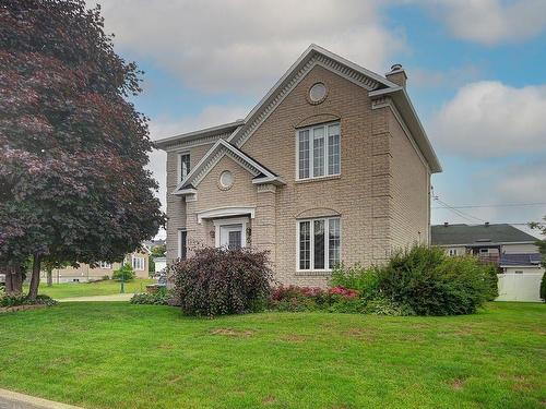 Frontage - 253 Av. Du Plateau, Donnacona, QC - Outdoor