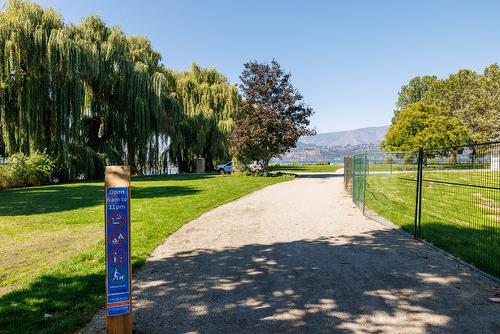 202-529 Truswell Road, Kelowna, BC - Outdoor With View