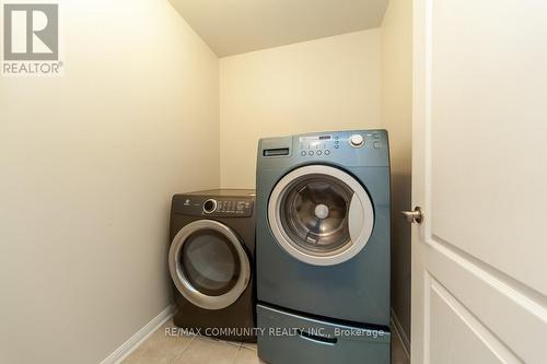 2 Dulverton Drive, Brampton (Northwest Brampton), ON - Indoor Photo Showing Laundry Room