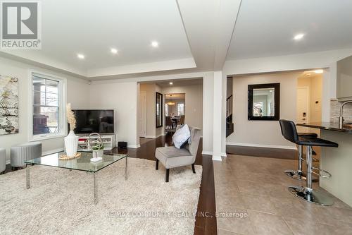 2 Dulverton Drive, Brampton, ON - Indoor Photo Showing Living Room