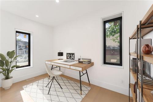 Corner office. Main floor. (virtually staged) - 5427 Anthony Place, Burlington, ON - Indoor Photo Showing Office