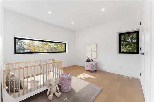 Bedroom (corner) virtually staged. - 5427 Anthony Place, Burlington, ON - Indoor