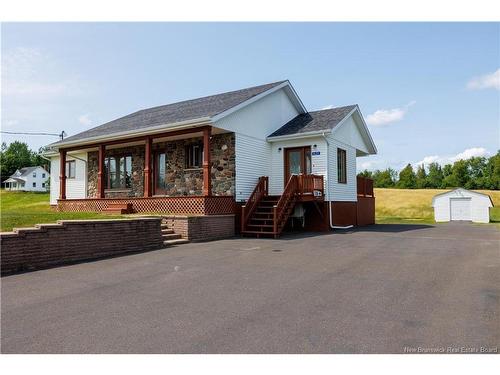 1637 Des Pionniers Ave, Balmoral, NB 