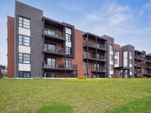 FaÃ§ade - 402-2300 Rue De La Traversée, Saint-Jérôme, QC - Outdoor With Facade