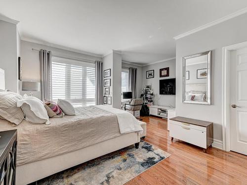 Master bedroom - 505-520 Boul. De La Côte-Vertu, Montréal (Saint-Laurent), QC - Indoor Photo Showing Bedroom