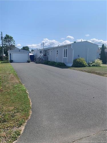 6 2E Av Du Parc, Caraquet, NB 