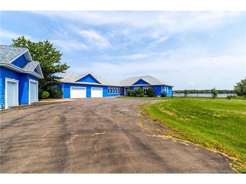 46 Clear View Rd, Grand-Barachois, NB 