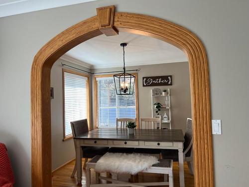 3296 14Th Avenue, Castlegar, BC - Indoor Photo Showing Dining Room