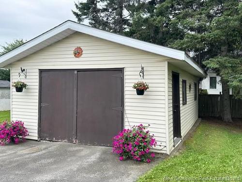 281 Canada St, Saint-Quentin, NB 