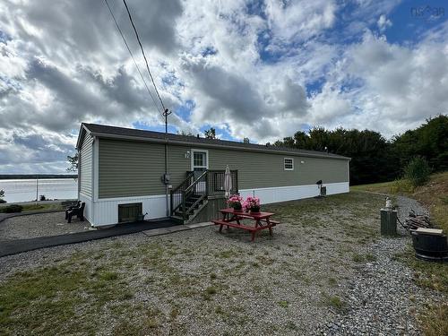 10335 Highway 105, Aberdeen, NS 