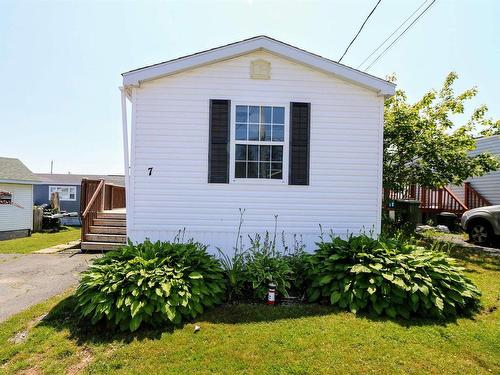 7 Pine Street Street, Eastern Passage, NS 