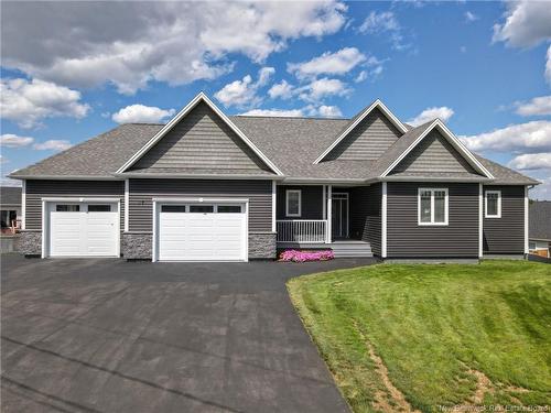 47 Louis-Arthur Crt, Dieppe, NB 