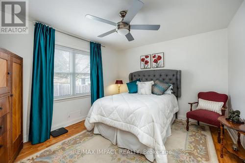 72 Grassmere Court, Oshawa (Lakeview), ON - Indoor Photo Showing Bedroom