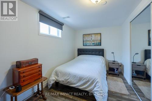 72 Grassmere Court, Oshawa (Lakeview), ON - Indoor Photo Showing Bedroom