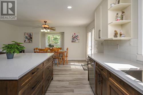 4245 Hobby Drive, Prince George, BC - Indoor Photo Showing Kitchen