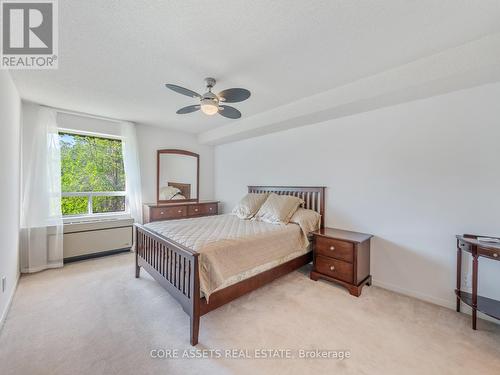 333 - 155 Main Street N, Newmarket (Bristol-London), ON - Indoor Photo Showing Bedroom