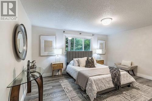 203 Browning Trail, Barrie, ON - Indoor Photo Showing Bedroom