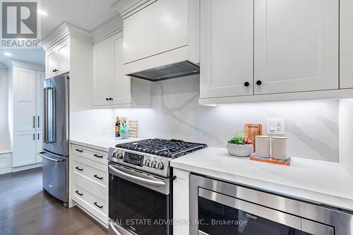 203 Browning Trail, Barrie, ON - Indoor Photo Showing Kitchen With Stainless Steel Kitchen With Upgraded Kitchen