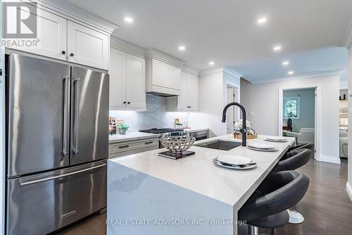 203 Browning Trail, Barrie, ON - Indoor Photo Showing Kitchen With Stainless Steel Kitchen With Upgraded Kitchen