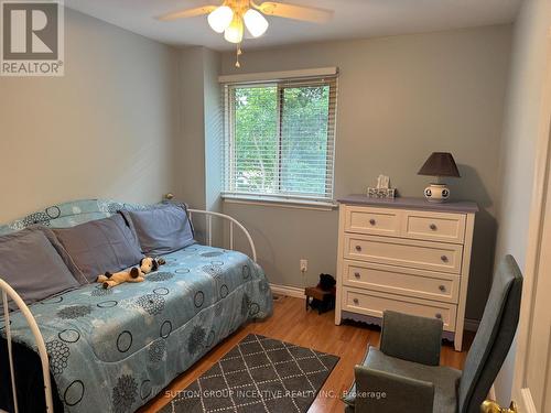 23 - 2 North Street N, Barrie, ON - Indoor Photo Showing Bedroom