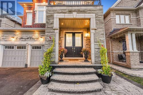 5 Forsyth Crescent, Brampton, ON - Outdoor With Facade