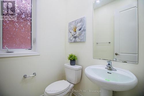 40 Jemima Road S, Brampton, ON - Indoor Photo Showing Bathroom