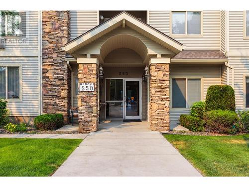 250 Dougall Road N Unit# 408, Kelowna, BC - Outdoor With Facade