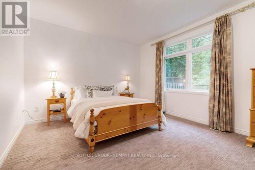 35 Landscapes Trail, Hamilton, ON - Indoor Photo Showing Bedroom