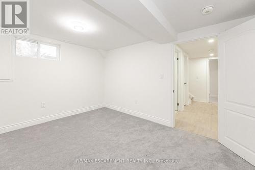 3045 Portage Road, Niagara Falls, ON - Indoor Photo Showing Other Room