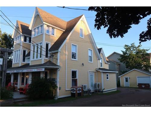 38 York St, Sackville, NB 