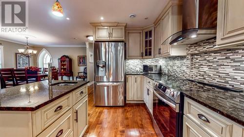 114 Quidi Vidi Road, St. John'S, NL - Indoor Photo Showing Kitchen With Stainless Steel Kitchen With Upgraded Kitchen