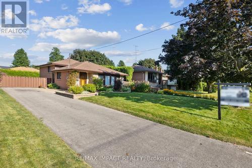 305 Poplar Street, Oshawa (Donevan), ON - Outdoor