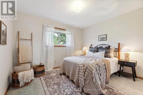 305 Poplar Street, Oshawa (Donevan), ON - Indoor Photo Showing Bedroom