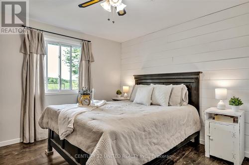 1169 Roger Place, Smith-Ennismore-Lakefield, ON - Indoor Photo Showing Bedroom