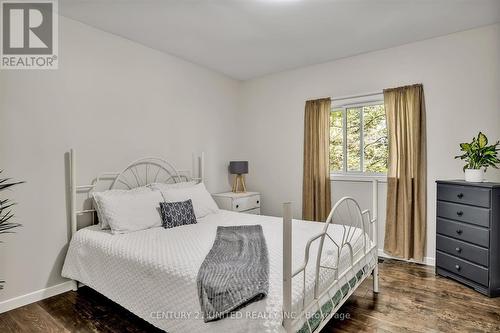 1169 Roger Place, Smith-Ennismore-Lakefield, ON - Indoor Photo Showing Bedroom