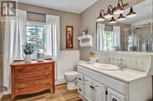 1169 Roger Place, Smith-Ennismore-Lakefield, ON - Indoor Photo Showing Bathroom