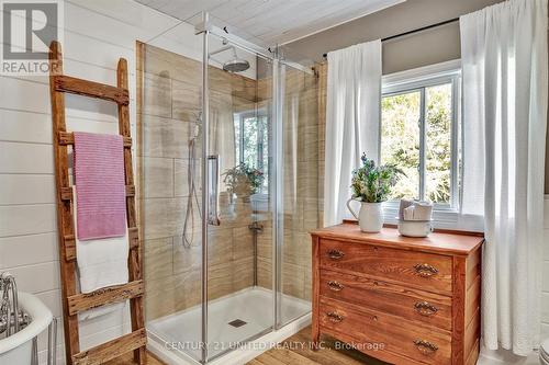 1169 Roger Place, Smith-Ennismore-Lakefield, ON - Indoor Photo Showing Bathroom