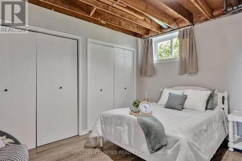 1169 Roger Place, Smith-Ennismore-Lakefield, ON - Indoor Photo Showing Bedroom