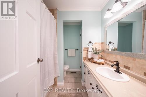 17 Stoneridge Road, Hamilton Township, ON - Indoor Photo Showing Bathroom