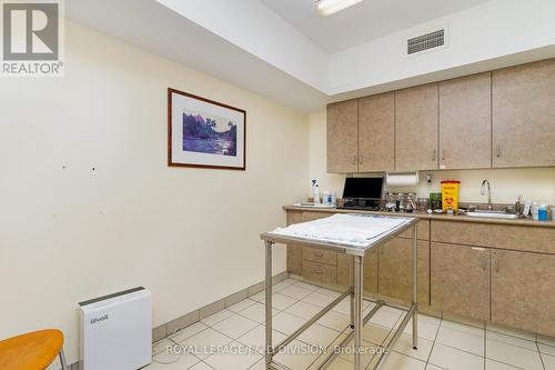 29 Chaplin Crescent, Toronto (Yonge-Eglinton), ON - Indoor Photo Showing Other Room