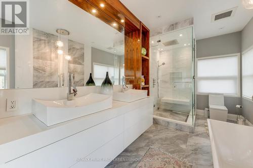 326 Joicey Boulevard, Toronto (Bedford Park-Nortown), ON - Indoor Photo Showing Bathroom