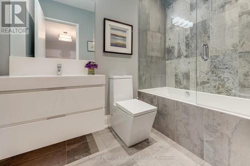 326 Joicey Boulevard, Toronto (Bedford Park-Nortown), ON - Indoor Photo Showing Bathroom