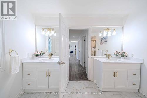 445 Townline Road W, Whitby, ON - Indoor Photo Showing Bathroom