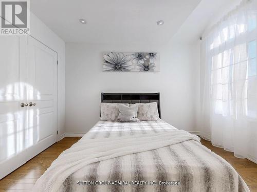 1265 Mary-Lou Street, Innisfil (Alcona), ON - Indoor Photo Showing Bedroom