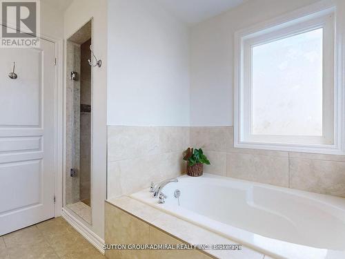 1265 Mary-Lou Street, Innisfil (Alcona), ON - Indoor Photo Showing Bathroom