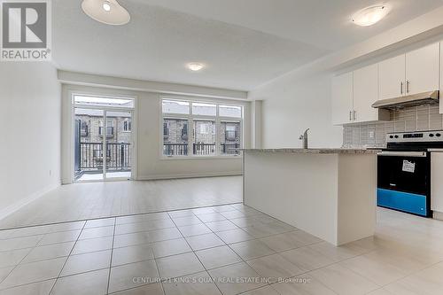 27 Floyd Ford Way, Markham, ON - Indoor Photo Showing Kitchen