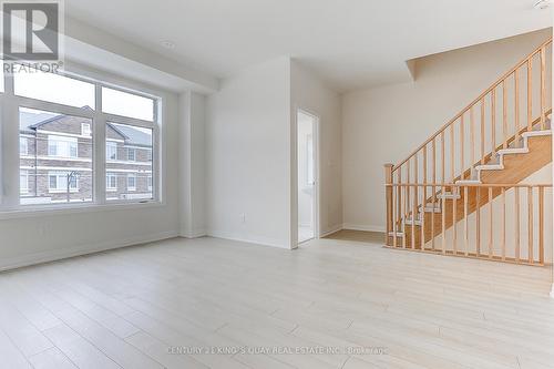 27 Floyd Ford Way, Markham, ON - Indoor Photo Showing Other Room