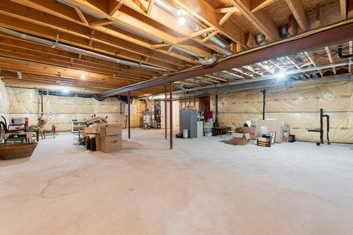 35 Landscapes Trail, Hamilton, ON - Indoor Photo Showing Basement